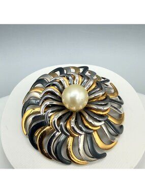 Vintage Napier Brooch Mid Century Atomic Flower Starburst Faux Pearl Pin